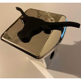 LicensePlateFreak Longhorn in 3D - 2 inch Trailer Hitch Cover Chrome with Black - Howdy Cowboy Long Horn