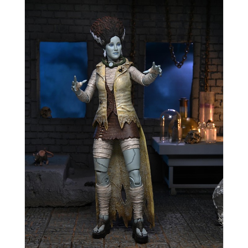 NECA Generic Universal Monster vs TMNT April as The Bride
