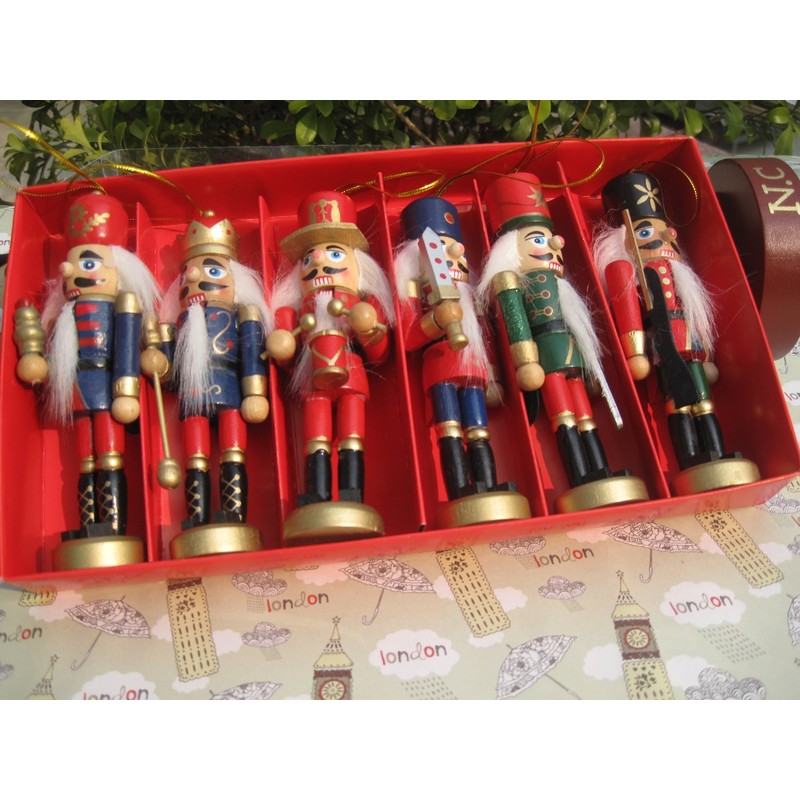 6 pcs per Set Soldier nutcrackers in Classical Suit, 5inch/12.7cm