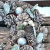 MIJOMA Christmas Wreath, Pine Cone Wreath, Beautiful Winter Decoration for