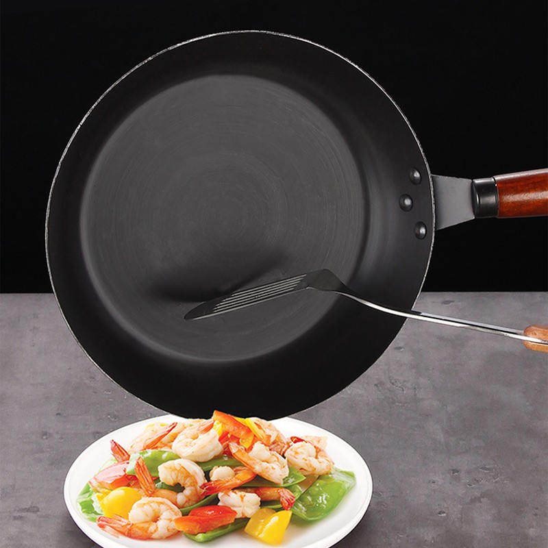 Cast Iron Skillet Even Heating Versatile Comfortable Handle Cast Iron