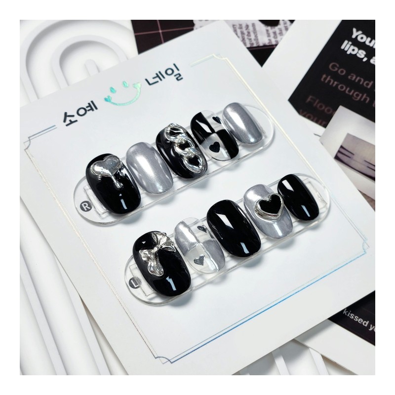 Melting Black Silver Nail Tips - Short Oval / 멜팅블랙실버