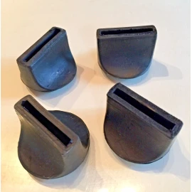PALAZZETTI modern classics REPLACEMENT RUBBER FEET set of 4 for LC Chaise lounge MADE IN ITALY
