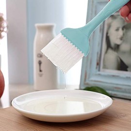 7.50" Length, Bristle 2" Width x 1.5" Height, Plastic Handle Pastry Brush with Nylon Bristles, Green