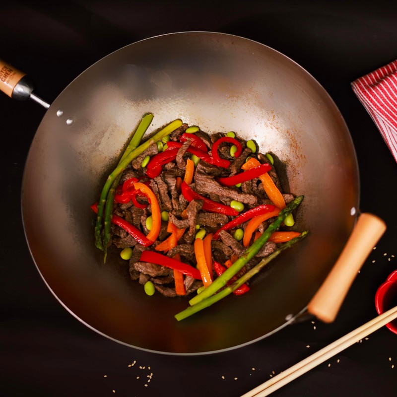 JOYCE CHEN Classic Series 14-Inch Carbon Steel Wok with Birch