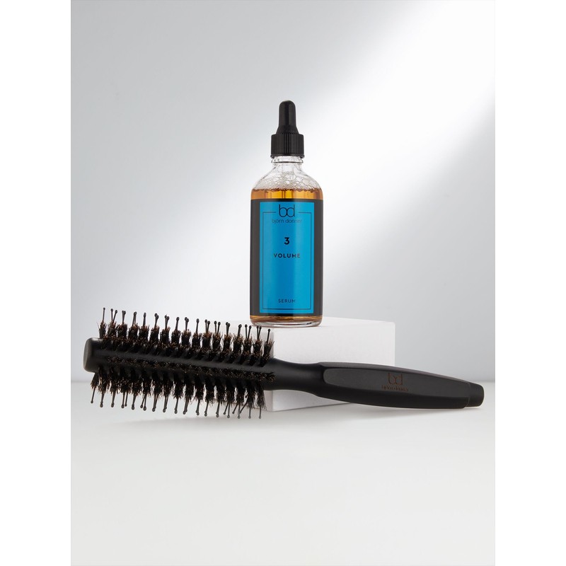 Björn Donner "Round Brush Medium + Volume Serum" for Nourished