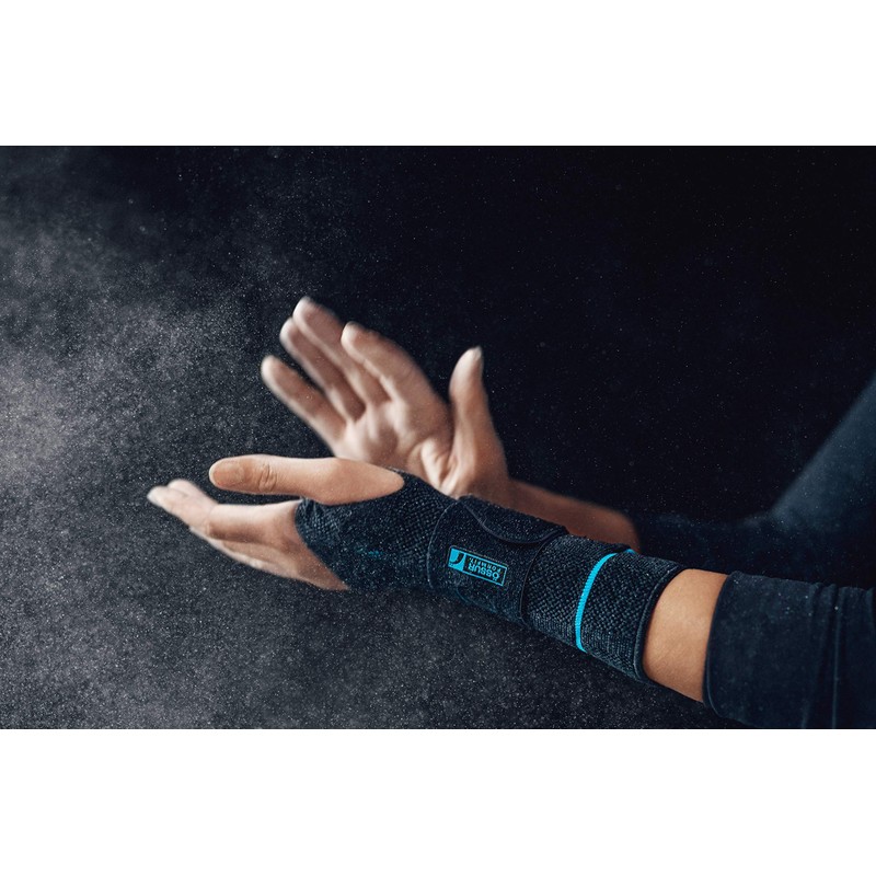 Ossur Formfit Pro Wrist Brace (Black, Medium, Right)