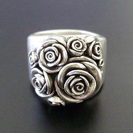 Sdouefos Retro 18K White Gold Plating Vintage 3D Rose Flower Ring Jewelry Gifts Statement Ring for Women (7)