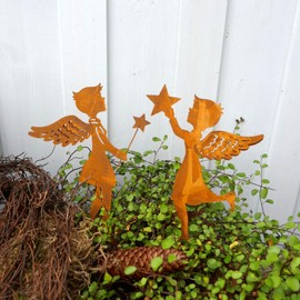 Storm's Gartenzaubereien Garden Stake Angel Figurine Set of 2 for Inserting with Star in Rust Look 14 cm