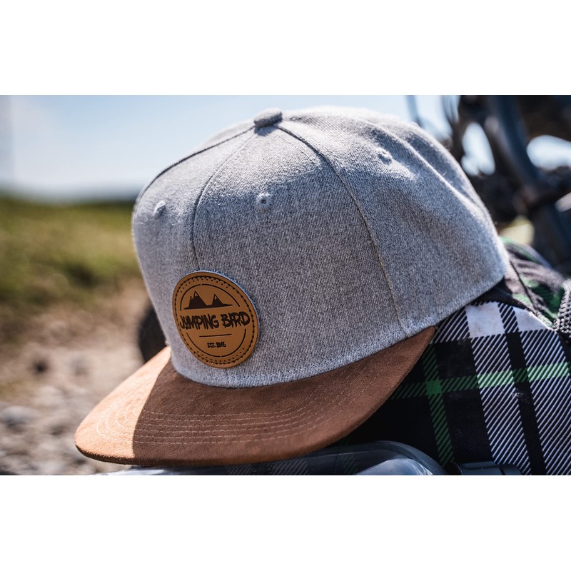 Jumping Bird Snapback Cap for Men and Women, Adjustable High-Quality