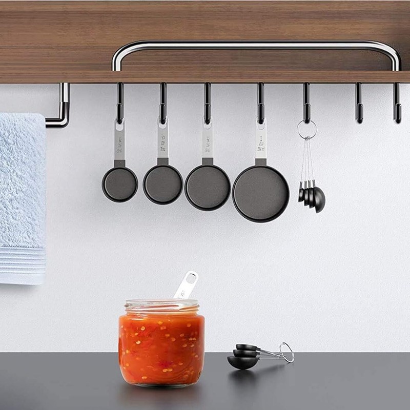 black Measuring Tools 8-Piece - 4 Measuring Cups / 4