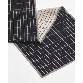 MARIMEKKO Pieni Tiiliskivi Table Runner — Refine Your Dining Room with Our Iconic Table Decor — Linen & Cotton Table Runner to Elevate Your Dining Experience (59 in x 19 in)