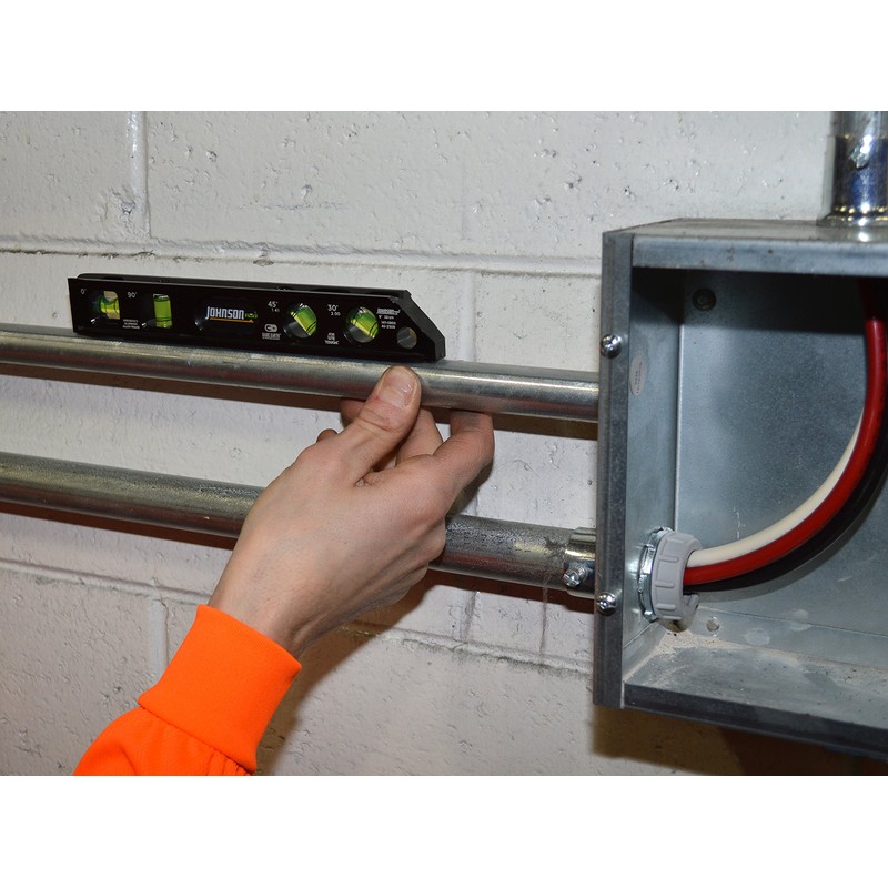 Johnson Level & Tool 1411-0900 Magnetic Billet Torpedo Level, 9",