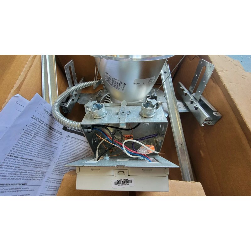 acuity brands Gotham Lighting EVO 30/25 6 mD MVOLT EZ10