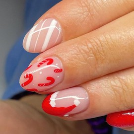 Jremg Christmas Press on Nails Short Almond Fake Nails with Red Santa Hat Designs Glossy Candy Cane False Nails Xmas White Stripes Full Cover Acrylic Nails for Women Girls Manicure Nail Decor 24Pcs