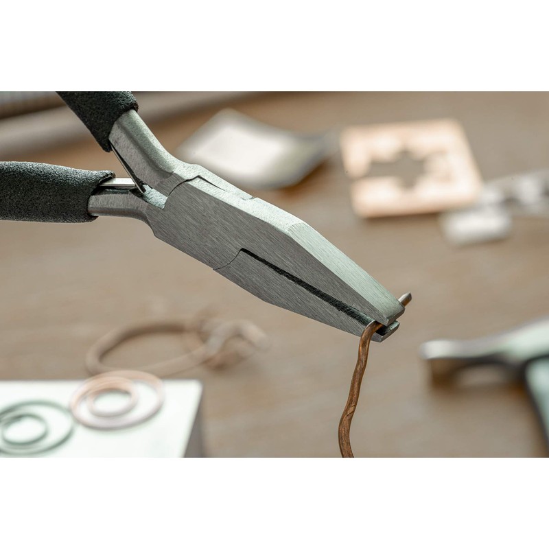 SE 4-1/2" Professional Quality Mini Flat Nose Pliers - LF08