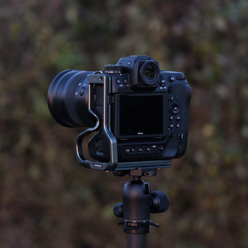 3 Legged Thing Zaara Dedicated L-Bracket, Compatible with Nikon Z9