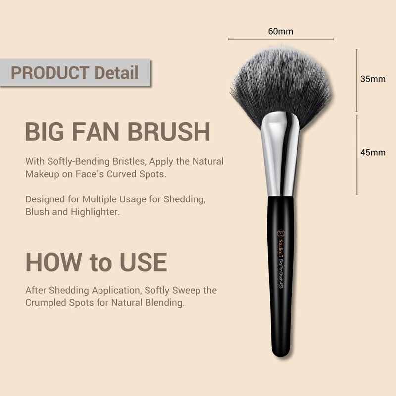 STUDIO17 Big Fan Brush for Makeup