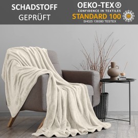 BALOU LIVING Cuddly Fluffy Blanket, 150 x 200 cm, Fleece Blanket, XL, Oeko-Tex Certified, Sofa Blanket, Bedspread, Cream