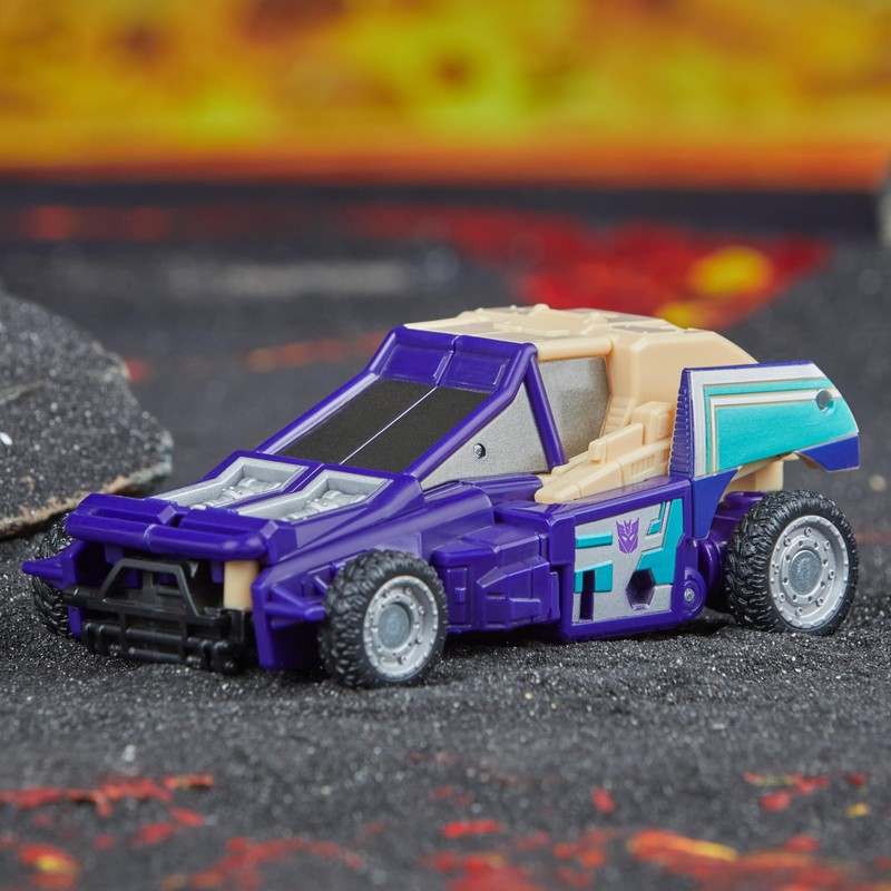 Transformers Legacy United Doom ‘n Destruction Collection, Bludgeon & Rukus,