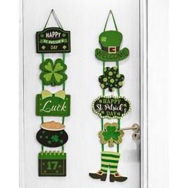 RM ROOMERS St Patricks Day Decorations Wood Hanging Welcome Door Sign Happy St.Patrick's Day Door Sign for Front Door Irish Themed Porch Signs Saint Patty’s Wooden Banners for Home Outdoor Wall Decor