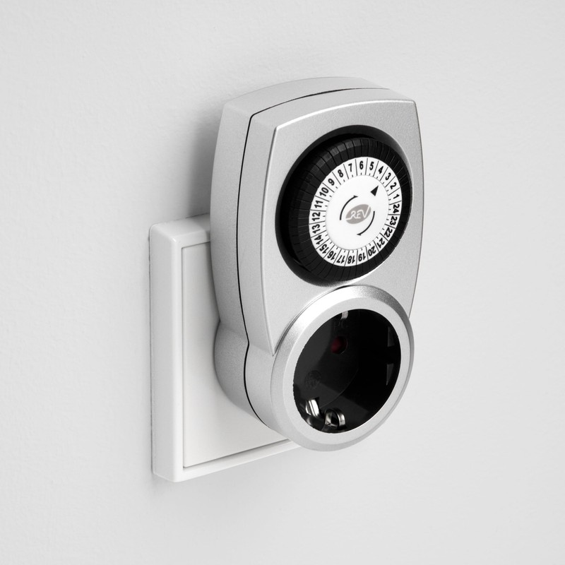 REV Mechanical Timer 48 Times/Day 30 Minutes 3680 W Silver