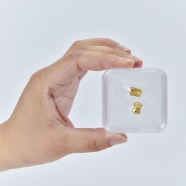 Transparent 40mm Jewelry Packaging Box,Exquisite 3D Floating Display Case, Elasticity Membrane Jewelry Storage Box for Jewelry Exhibiting Medal Ins Jewelry Organizer for Women Jewelry Accessories