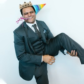 Gold King Crowns for Men, Royal Crown with Black Rhinestone, Birthday Crown for Men, Wedding Cosplay Homecoming Prom Party Decorations Crown, Perfect Gifts for Men