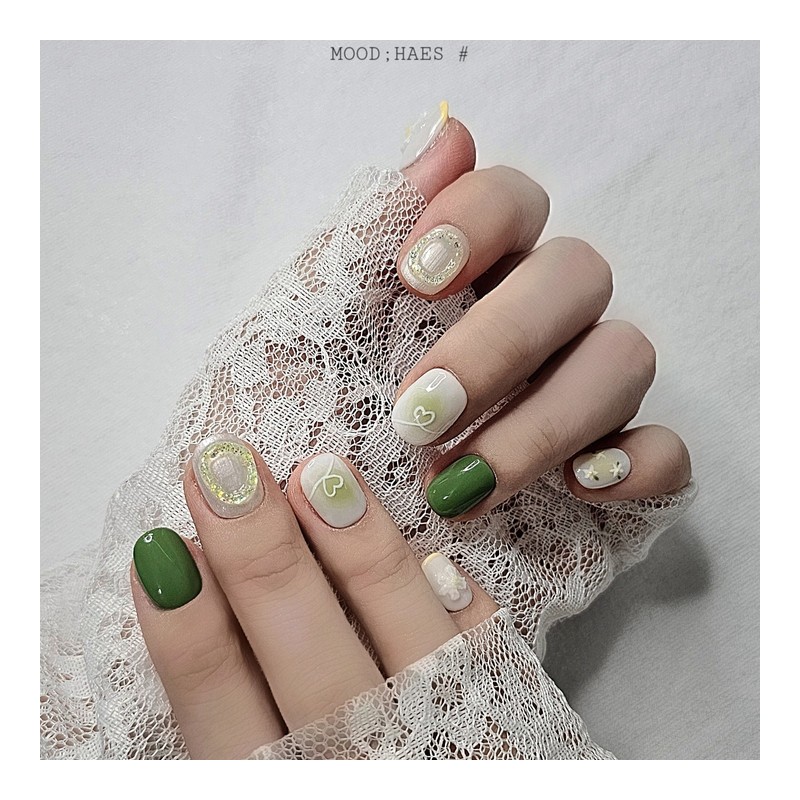 [M;H #] Spring Daisy handmade nail tips - Enter Lake