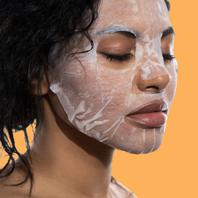 By Nature Hydrating 10 minutes Face Mask with Vitamin C