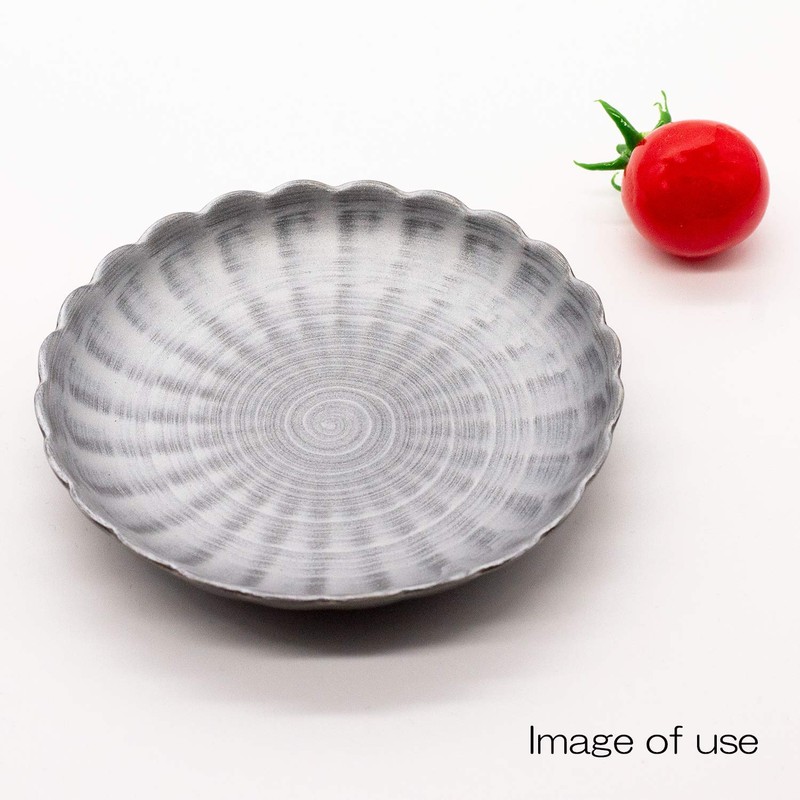 24to3 477383 Nishitomi Pottery Hasami Ware Chrysanthemum Shape, Small Plate,