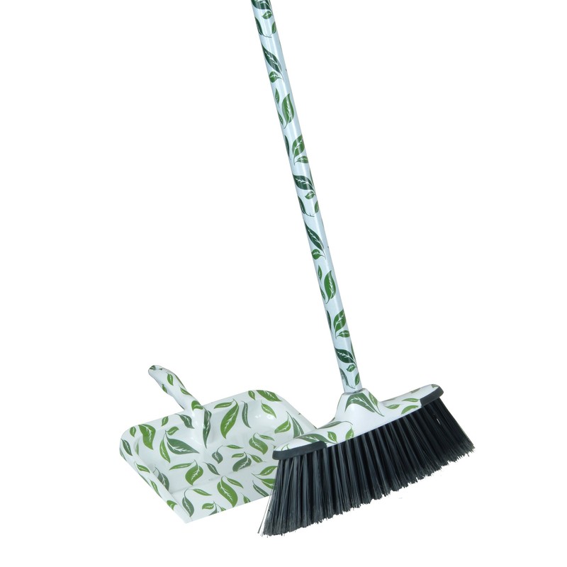 Leaf Design Broom