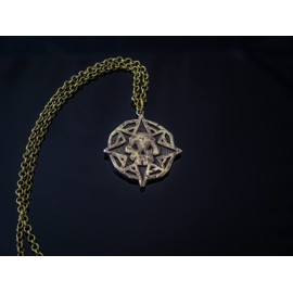 Vanguard sails pendant - Thieves of Sea - Pirate compass necklace - Antique skull pendant jewelry