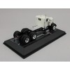 IXO 1:64 IXO Models *WHITE & BLACK* 1955 Peterbilt 281
