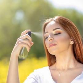 Luxiremi Nachfüllbare Sprühflaschen Wiederverwendbare Reisesprühflaschen mit feinem Nebel für Haare, Reinigung, Aromatherapie und ätherisches Öl (grün)