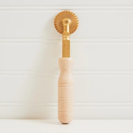 Italian Brass Fluted Pasta and Pastry Wheel with Beechwood Handle–Professional Grade Homemade Pasta Cutter for Ravioli–Heirloom Quality Pasta Making Tool–Ideal for Home and Business–Made in Italy