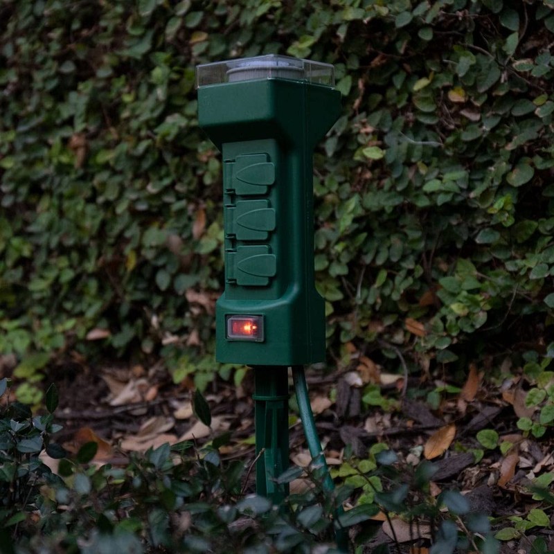 VOLT 120V 6-Outlet Outdoor Power Stake with Timer