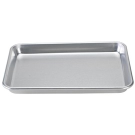 Nordic+Ware+45300+13%22+X+9%22+X+1%22+Quarter+Sheet+Baking+Pan