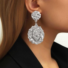 Inilbran Boho Lion Dangle Earrings Vintage Textured Lion Earrings Gold Lion Coin Drop Earrings Punk Hammered Disc Stud Earrings Jewellery for Women, Zinc, No Gemstone