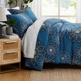 Southshore Fine Living, Inc. Oversized Full/Queen Sized Comforter Bedding Set, Down Alternative Boho Bedspread, Paisley Floral Comforter, Full Size/Queen with 2 Matching Shams, Midnight Floral Blue