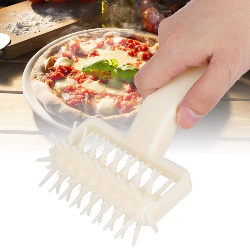 MOUMOUTEN Rolling Pin, Plastic Rolling Pin with Spikes, DIY Time-Saving
