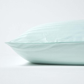 HOMESCAPES Damask Cushion Cover 60 x 60 cm Aqua with Satin Stripes and Zip Closure 100% Egyptian Cotton 330 Thread Count