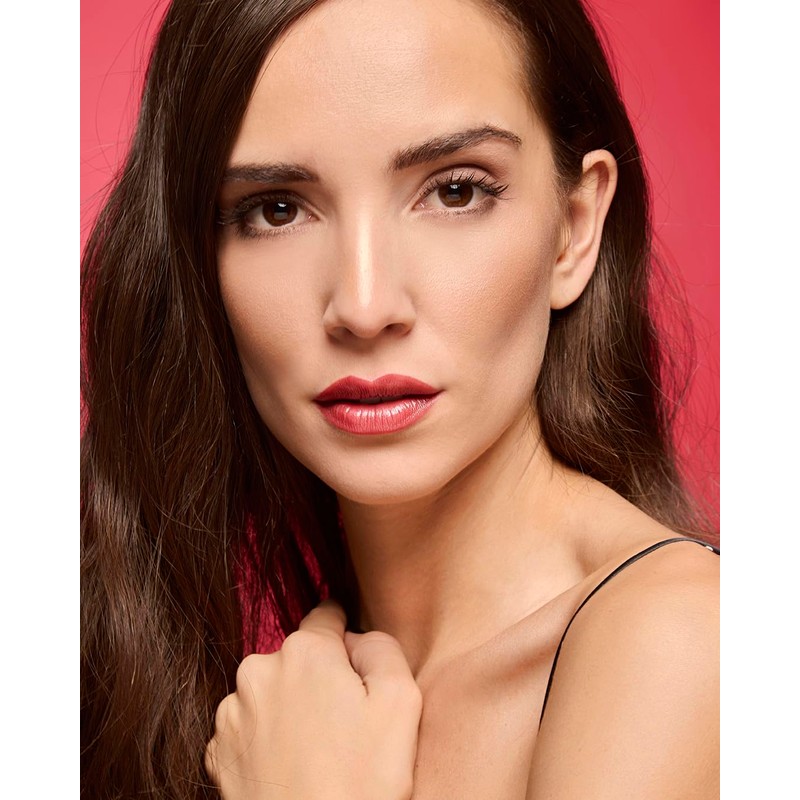 Deborah Milano Red Lipstick No.8 Hibiscus Desire Full and Shiny