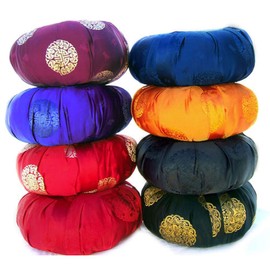 Taraluna - Fair Trade, Organic & Green Gifts Zen Zafu Sitting or Meditation Cushion with Silk Brocade Cover, Red