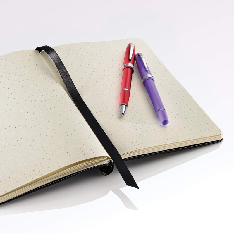 Cross Bailey Light Polished Black Resin Fountain Pen INCL. Premium