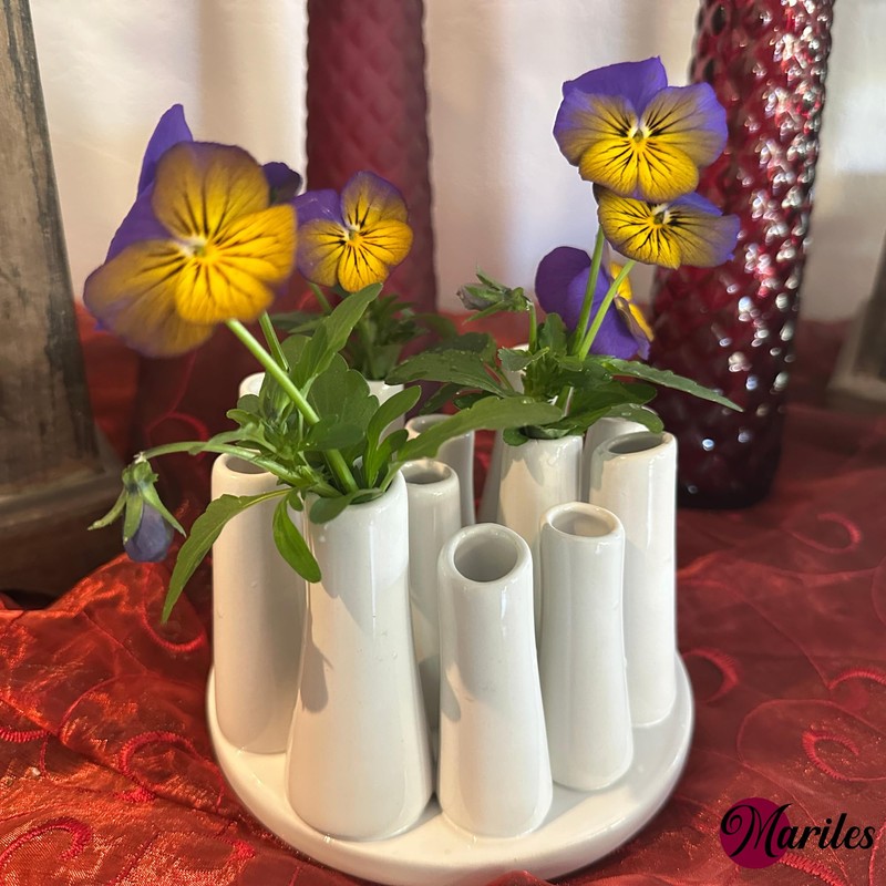 Mariles Vases Set on Base Flower Vases Flower Pot Table