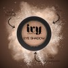 Kit de Maquillaje Viral; Sombra Dorada Goldie Sin, Plumon Delineador
