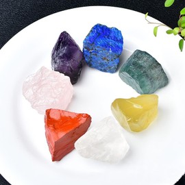 GOKTRO 7 Chakra Natural Healing Rough Stones Crystal - 0.5BL for Tumbling, Jewelry Making,Fountain Rocks,Decor & Energy Balance - Gift for Yoga, Meditation Lovers, Crystal（7 pcs）