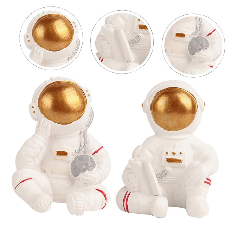 ABOOFAN 2Pcs Creative Cartoon Wall Hooks Adornment Power Plug Hooks