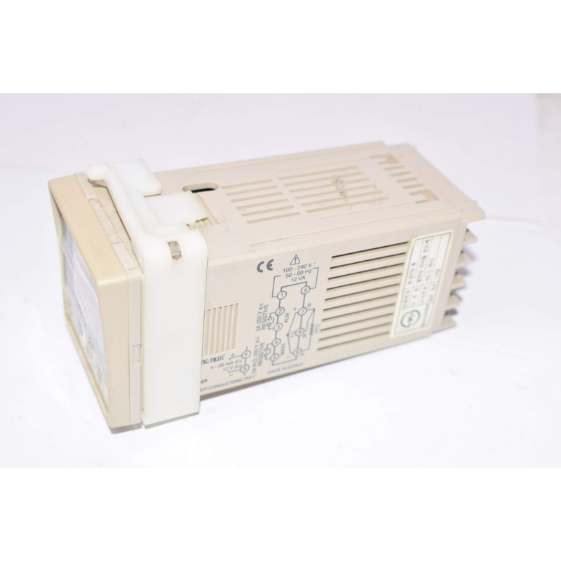 Hanyoung Nux DX4_KMSNR Temperature Controller, 09CKM0035